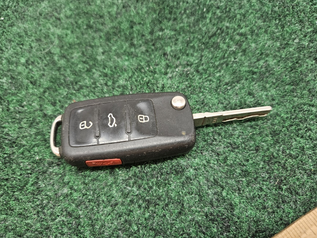 JETTA VW Jetta Golf Keyless Remote KEY FOB  5KO837202-AK GL4