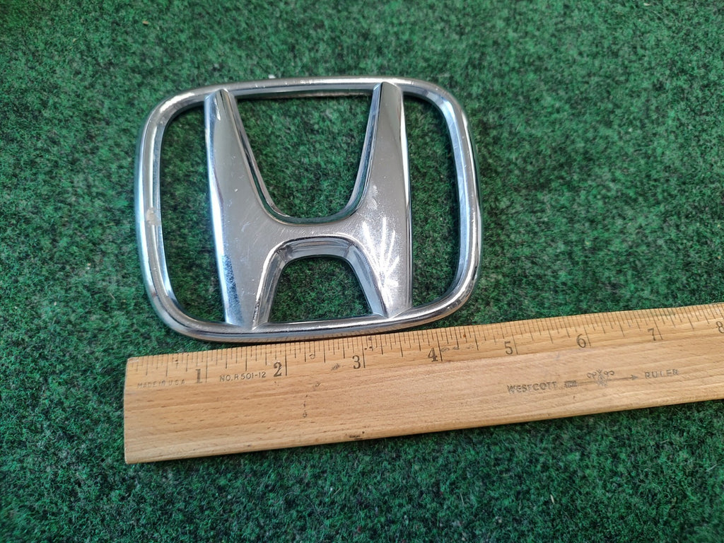 2005-2007 Honda Accord CR-V Front Grille Emblem Badge 75700-S9A-G000 3S8