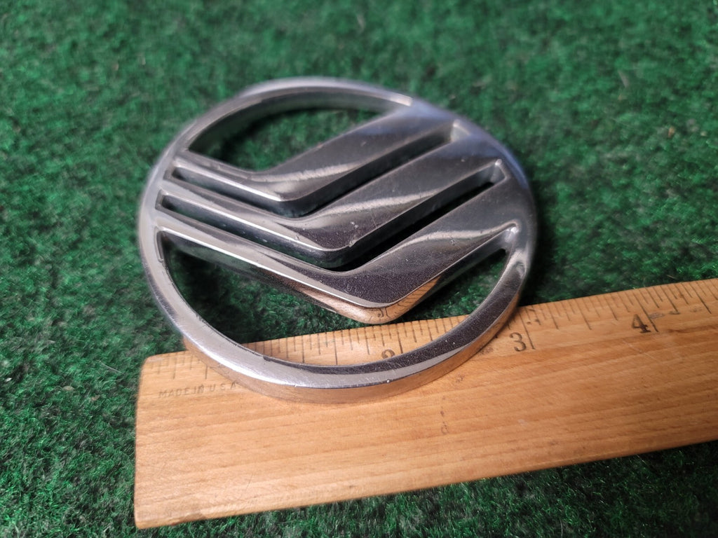 1990'S MERCURY SABLE REAR F24B-13A246-AB CHROME EMBLEM BADGE SYMBOL USED OEM 5S5