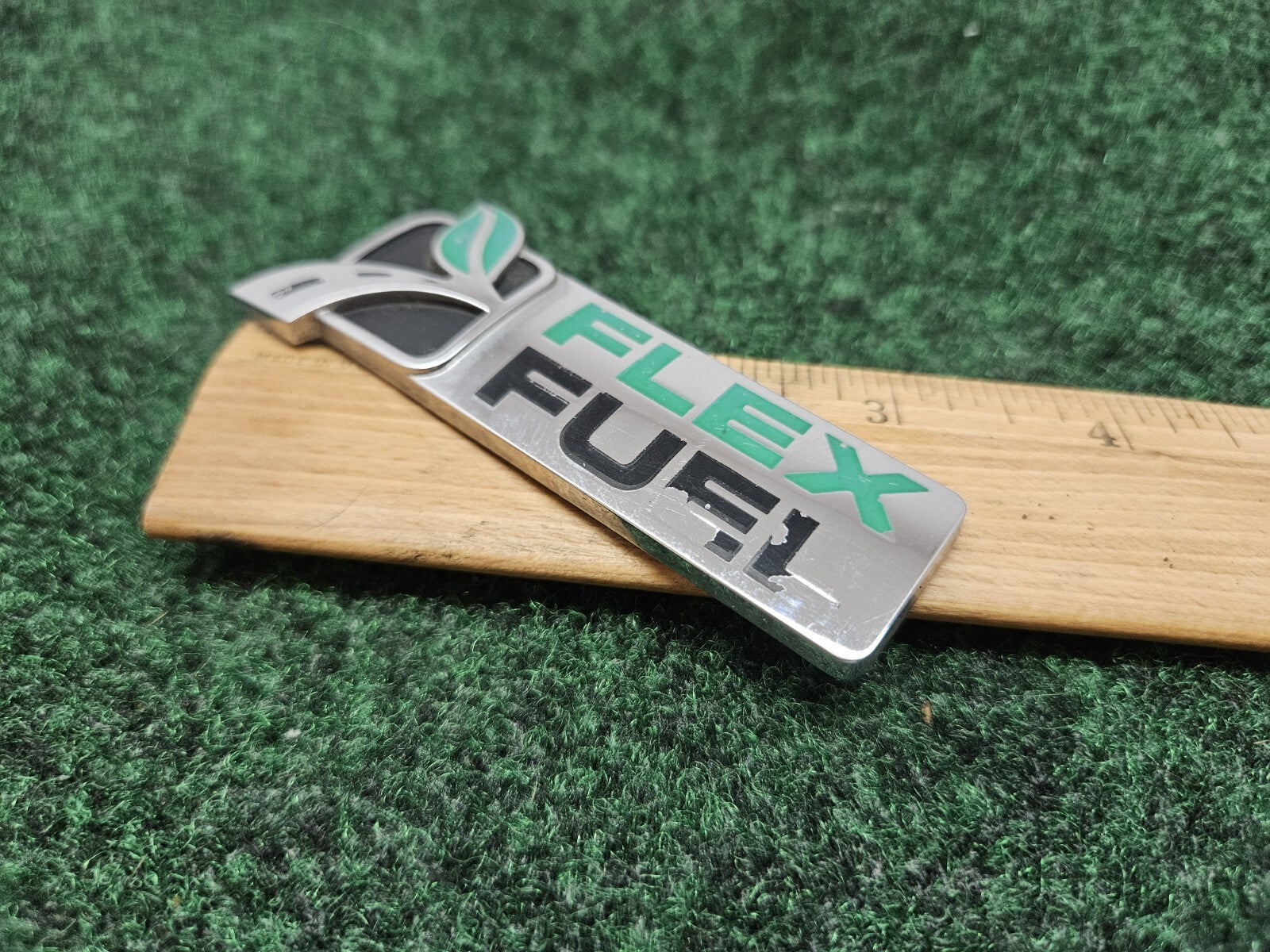Crown Victoria Flex Fuel Emblem Fuel AE53-15402A17-AA Name Plate Badge Logo GL3