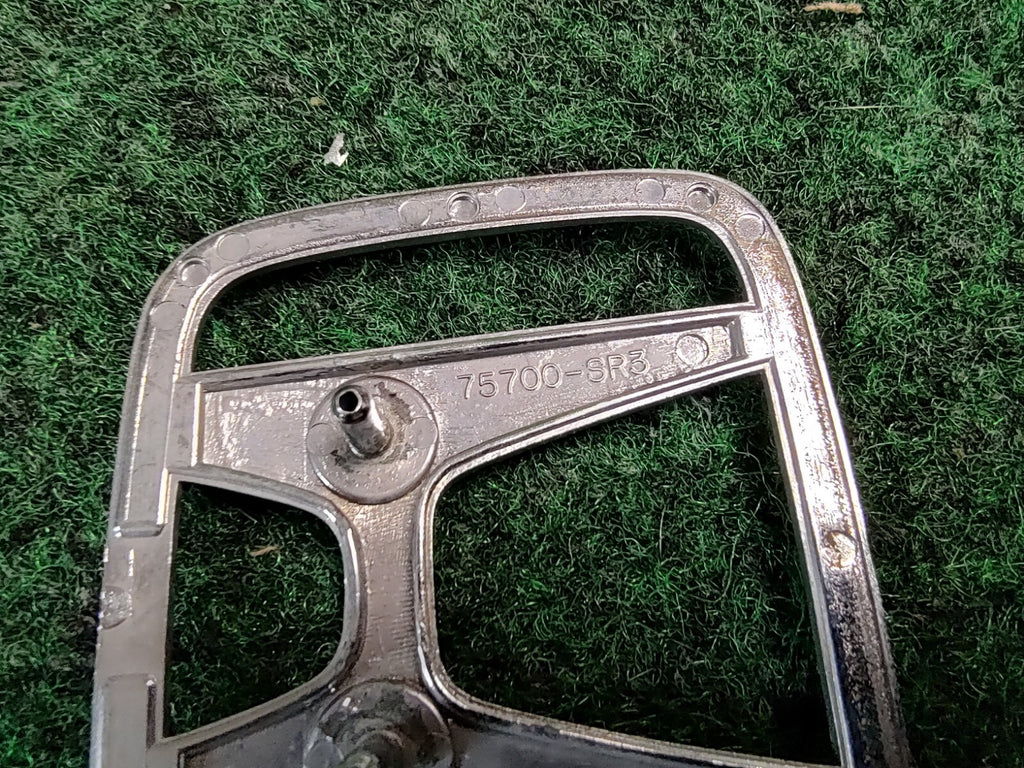 1992 1993 1994 1995 Honda CIVIC EG4 EG6 SIR Front Emblem 75700-SR3-000 2S7