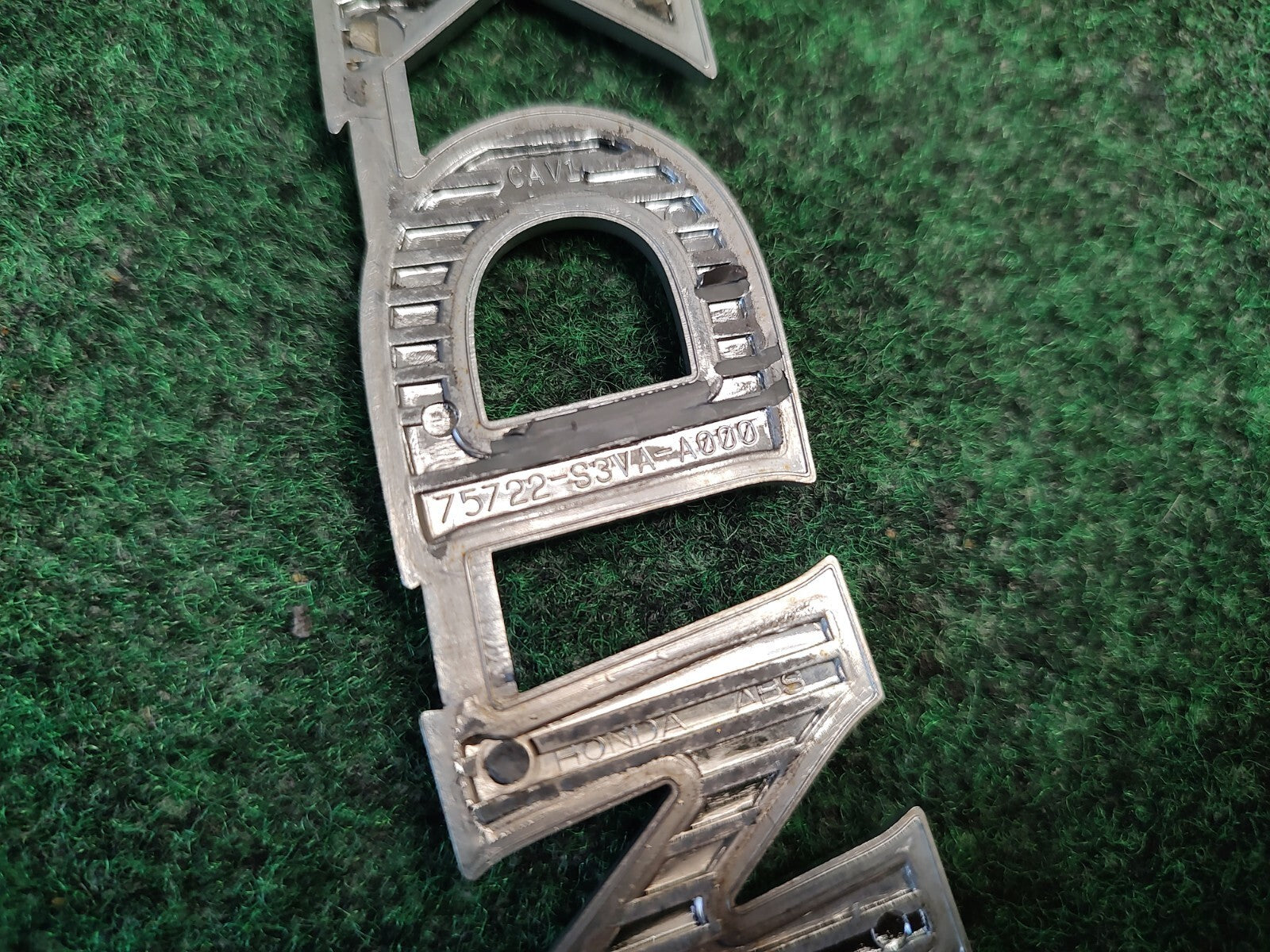 OEM 2001 2002 2003 2004 2005 2006 Acura MDX Rear Trunk Emblem 75722-S3VA-A 5S1