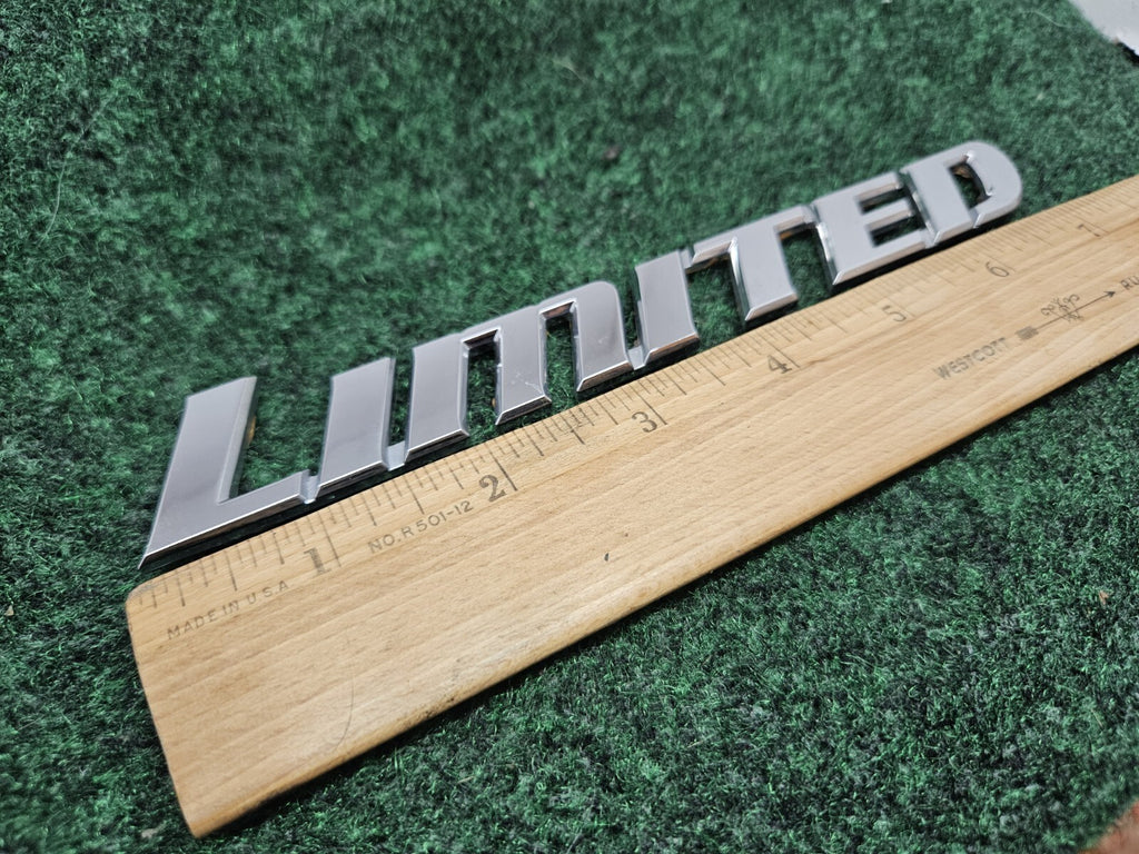 TOYOTA LIMITED CHROME SIDE EMBLEM LOGO BADGE SIGN SYMBOL NAME OEM GL1