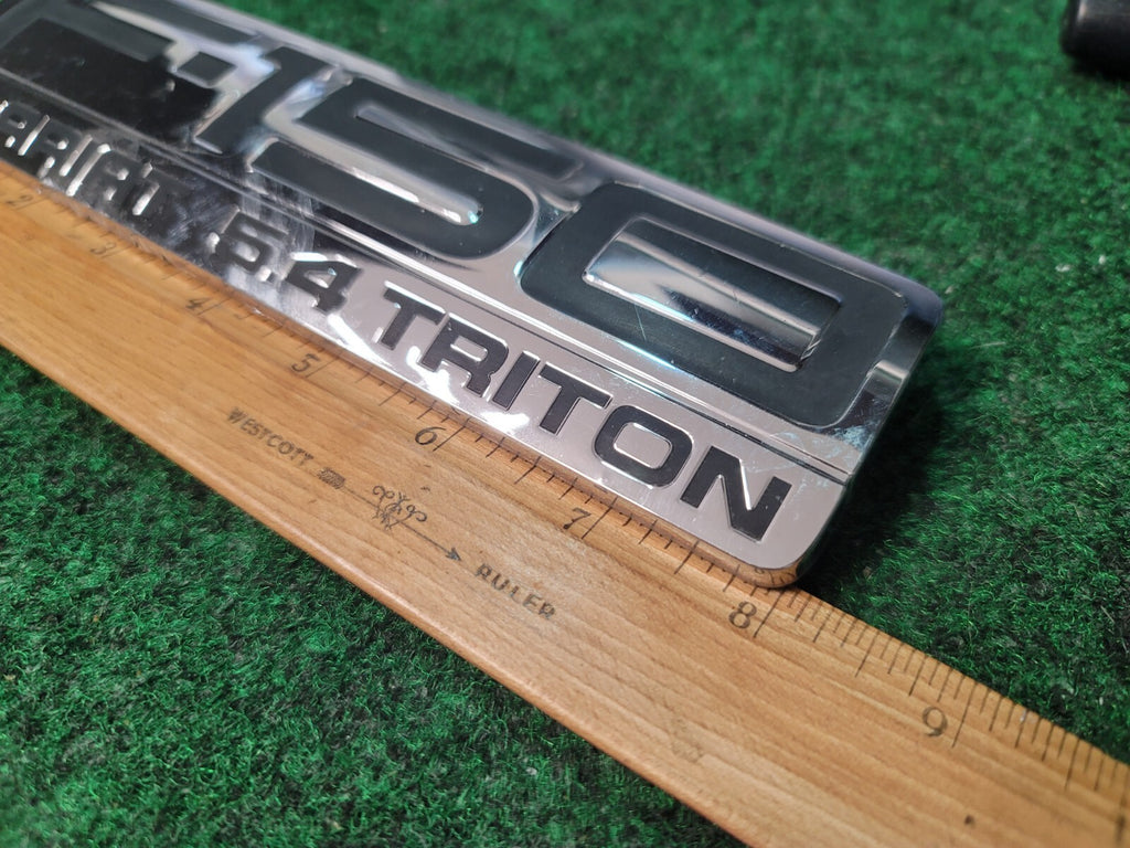 FORD OEM 04-08 F-150 Front Fender  Emblem Badge Nameplate LARIAT 5.4 Triton 6S9