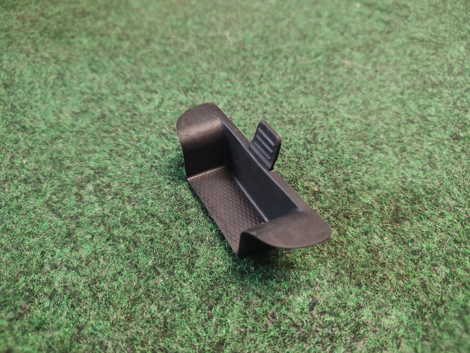2020-2023 FORD EXPLORER FRONT CENTER CONSOLE CUP HOLDER FORWARD INSERT MAT 1S7