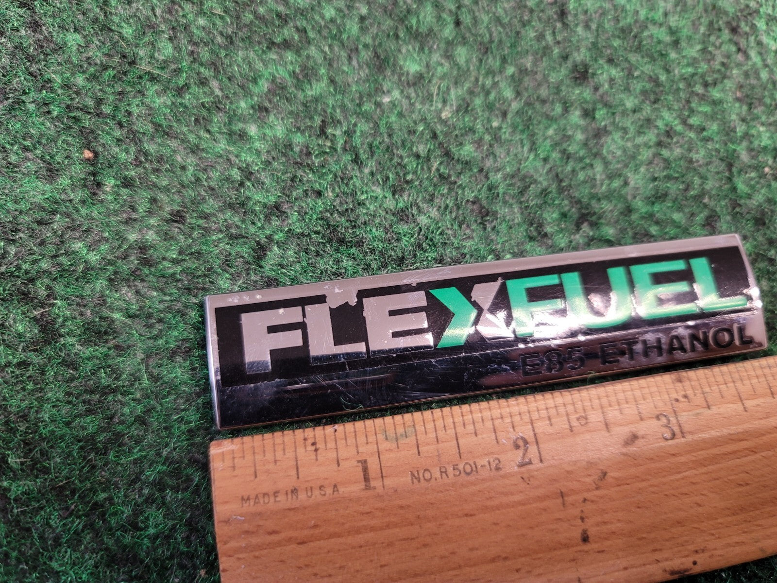 Chevy Flex Fuel E85 Ethanol Emblem Badge Decal Chevrolet OEM 15910899 1M7