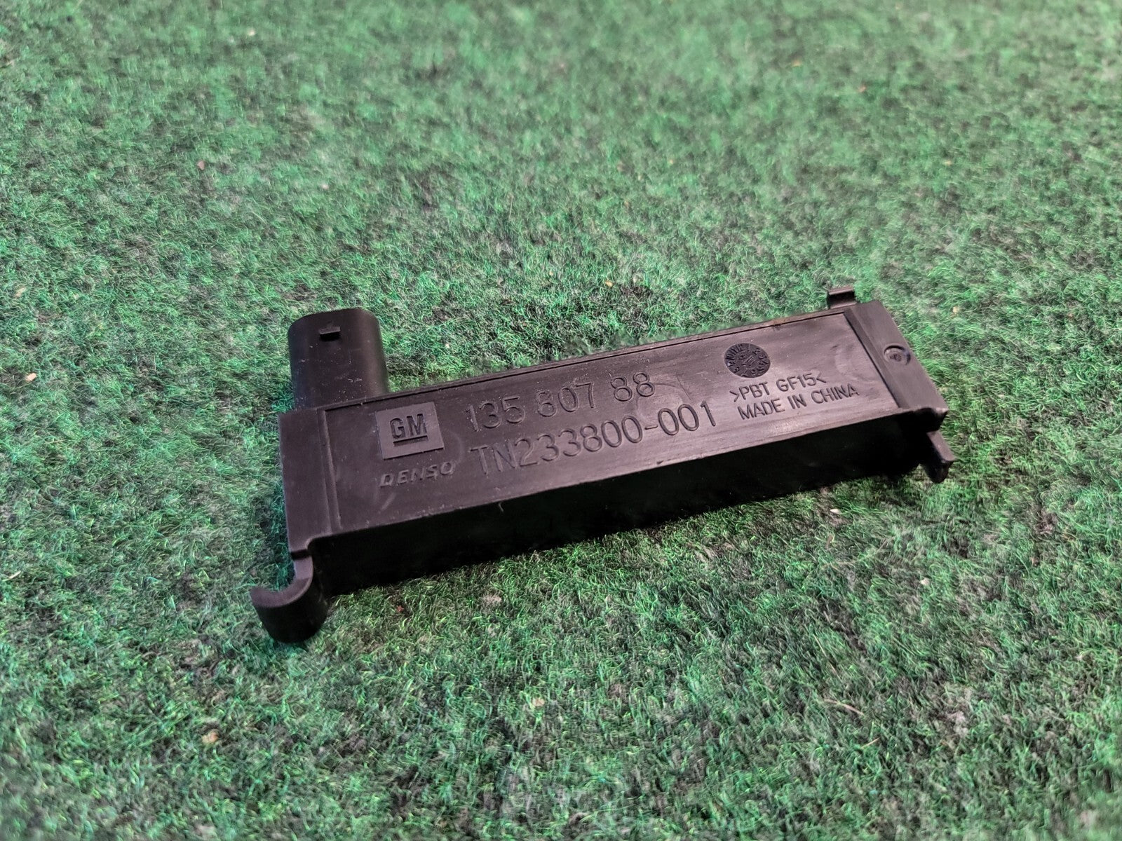 Chevrolet Buick Cadillac Keyless Entry Antenna 13580788 OEM 2M7