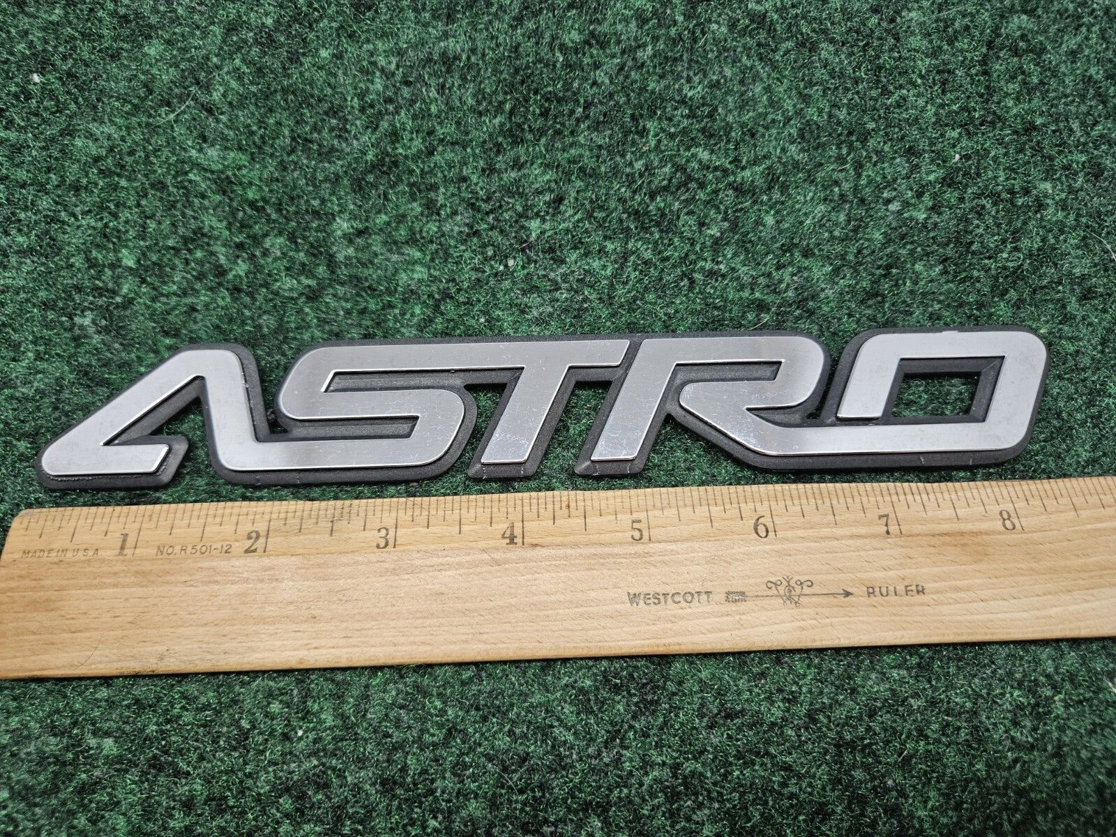 CHEVROLET Astro Van Rear Emblem Badge Logo Nameplate Name Plate 15724741 OEM GL2