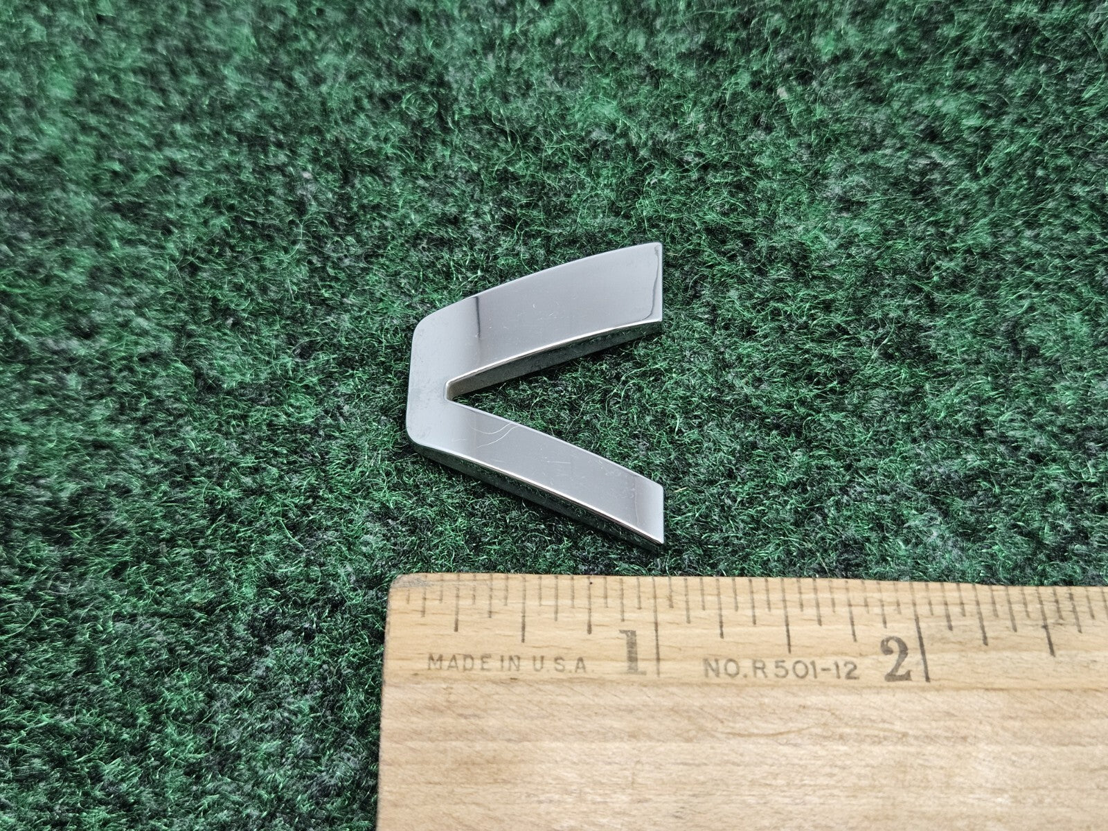 OEM "V" Chrome Individual Letter Lettering Emblem Badge Logo Nameplate 3D 7S9