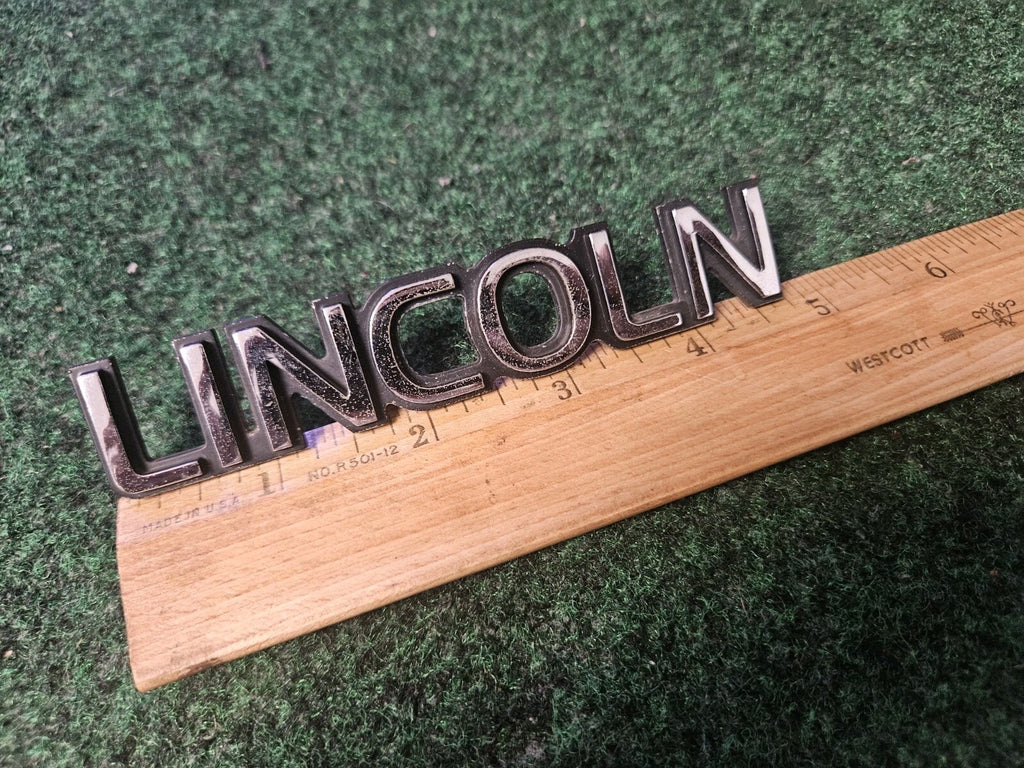 Lincoln OEM  Plastic Vintage Emblem Badge Logo Nameplate Name Plate 4.75" 4M8
