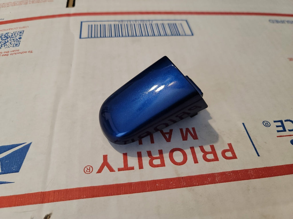 2009-2012 Chevrolet Traverse Exterior Door Handle Cover OEM BLUE 7L3