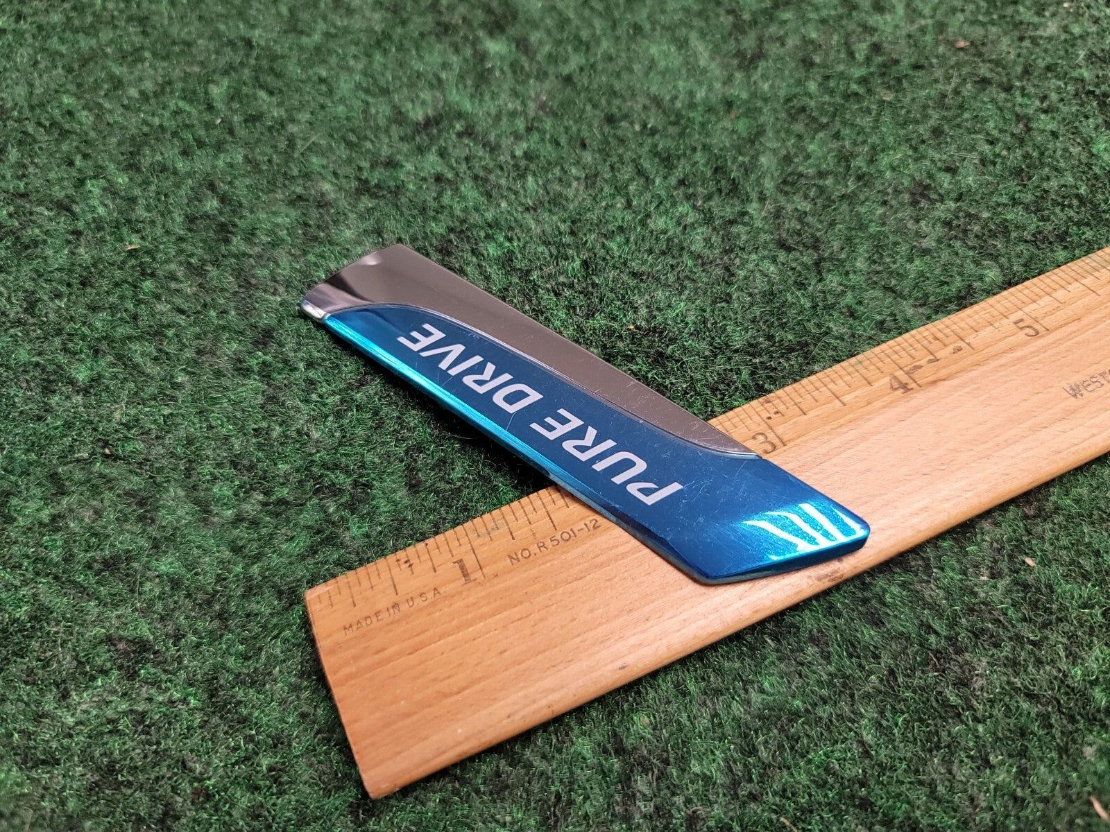 NISSAN ALTIMA SENTRA VERSA JUKE MURANO ROGUE PURE DRIVE EMBLEM BADGE LOGO 2M6