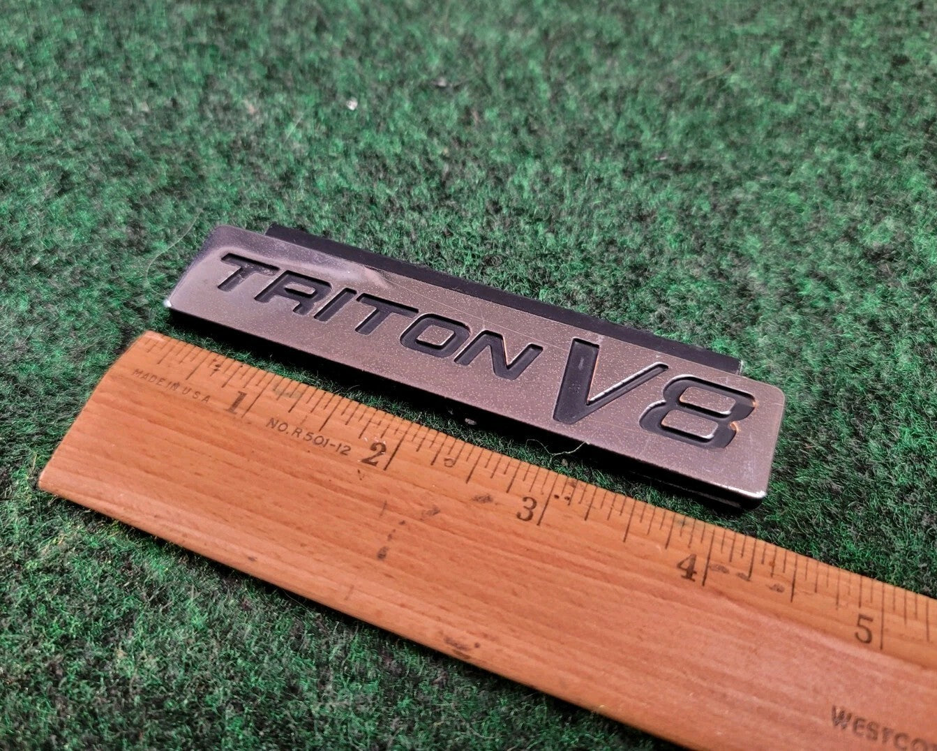 97-04 Ford F-150 Triton V8 Emblem Logo Letters Symbol Badge Body Side Fender 2M6