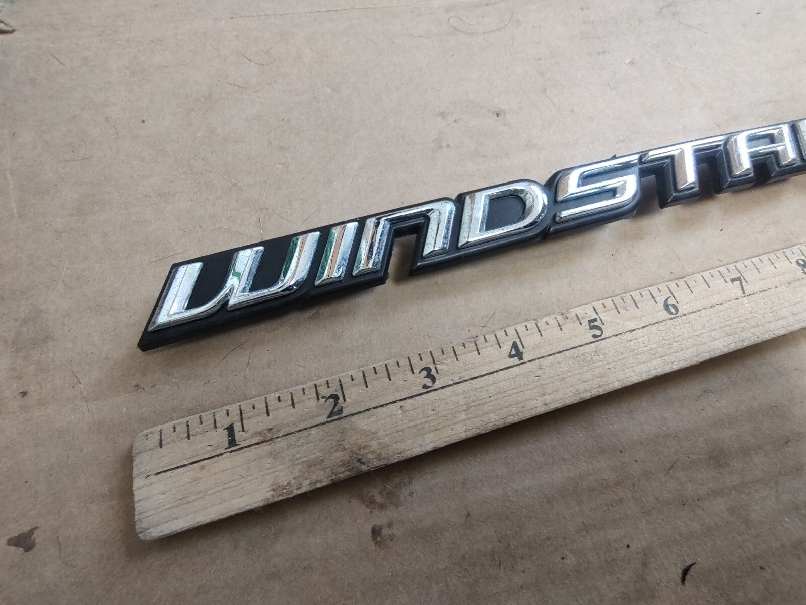 1995 1996 1997 Ford Windstar GL Rear Hatch Emblem Badge Logo F58B-1643156-FA DL1