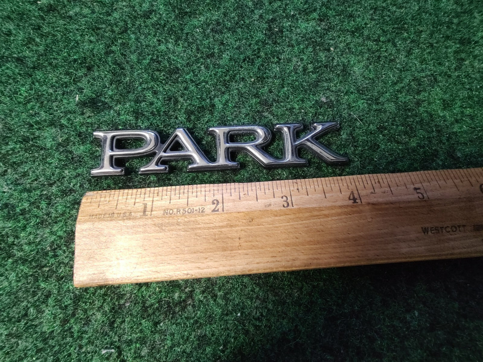 BUICK PARK AVENUE SIDE EMBLEM LOGO BADGE SYMBOL LETTERs OEM Name Plate 7S3