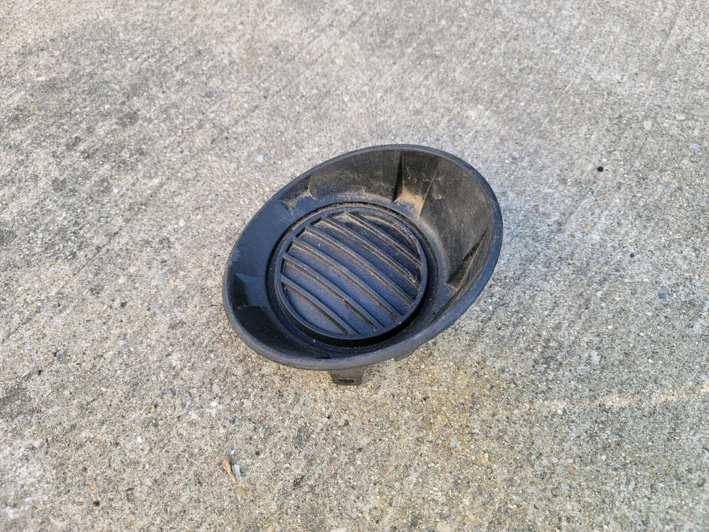 2010-2014 Camaro GM Front Bumper Fog Lamp Hole Cover Right OEM 92218022 LT1