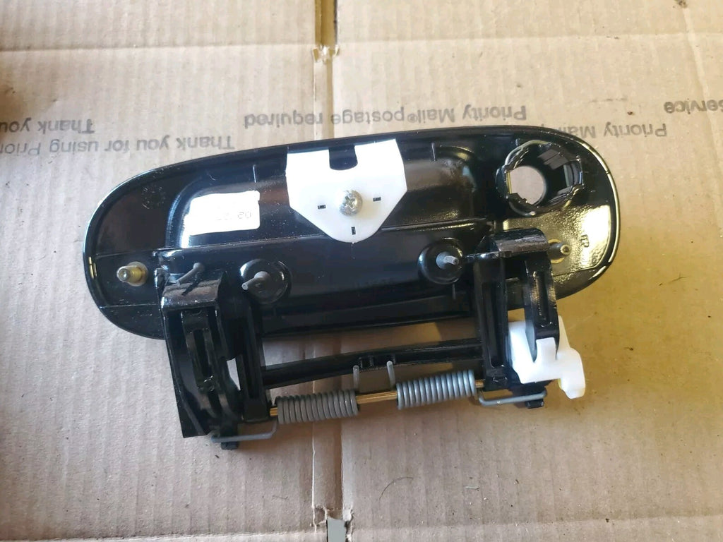 NEW 98-01 SEVILLE OEM GM Front Left Exterior Door Handle HA113466 BLACK B3J BJ5