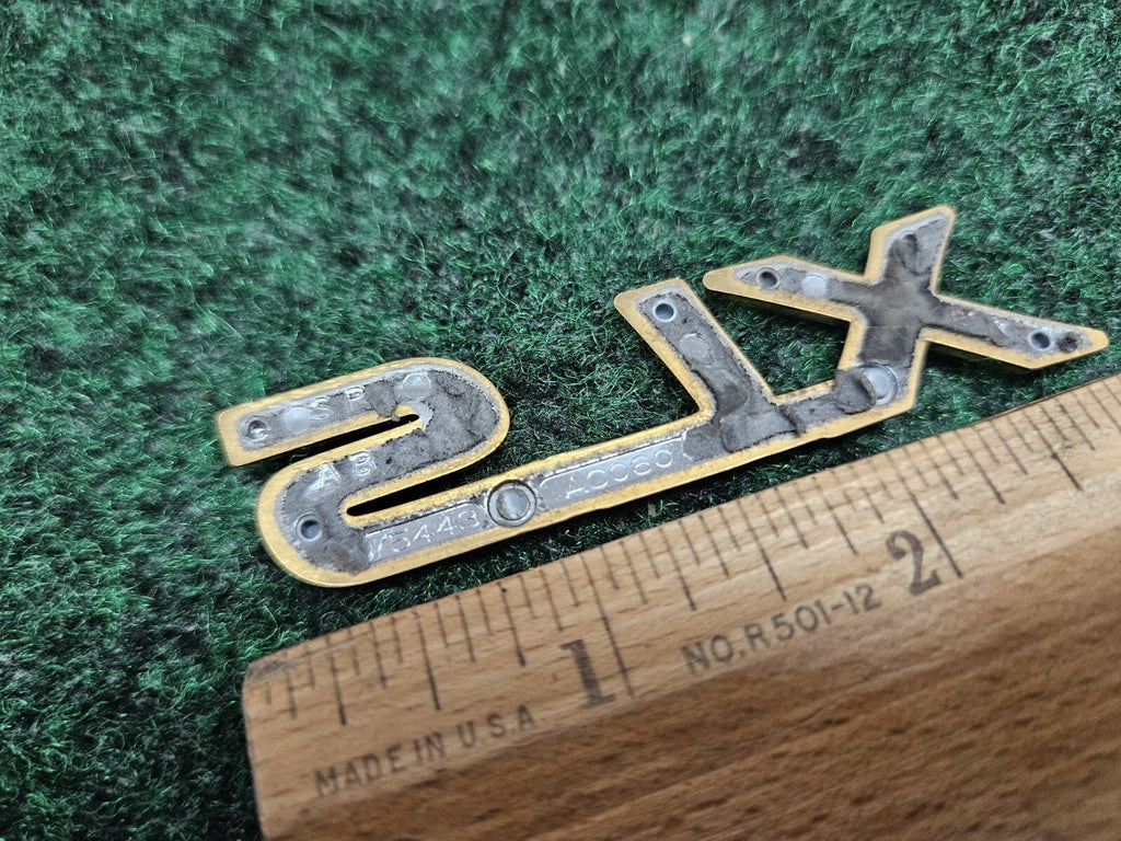 2000-2004 Toyota Avalon XLS Gold Emblem Logo Badge Trunk  Rear Genuine GL2