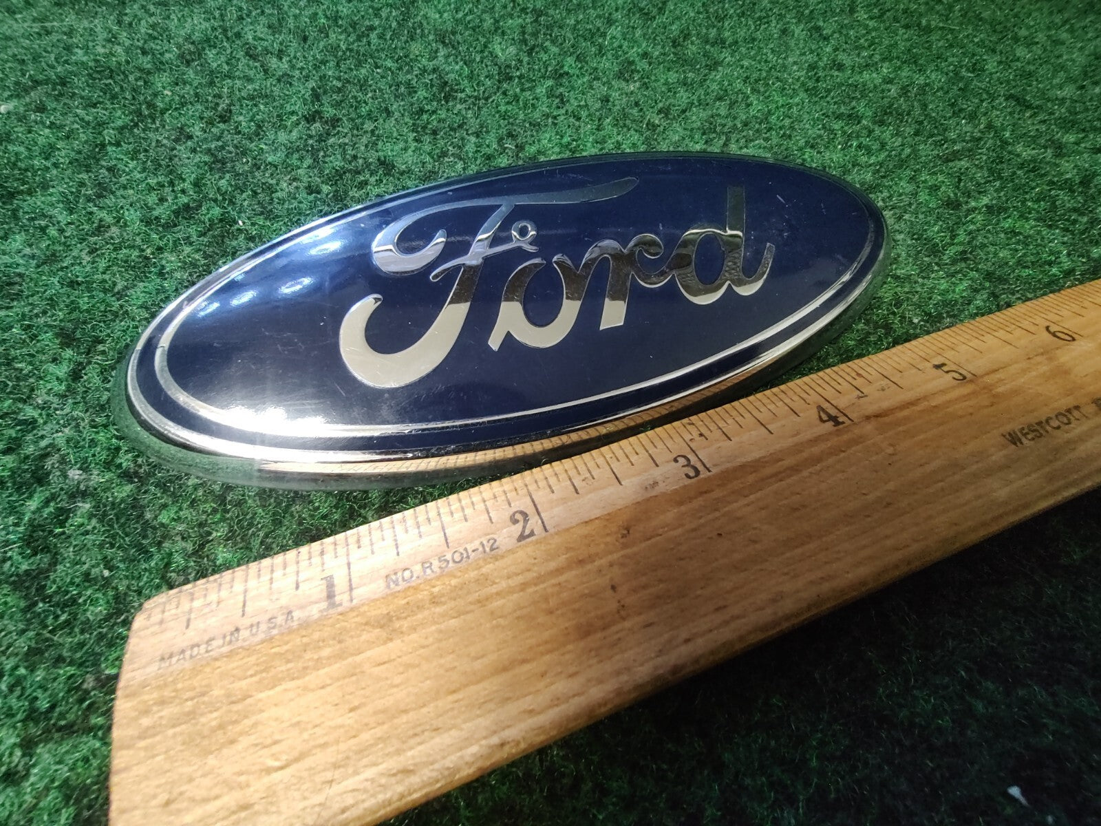 2005-2016 Ford Focus Freestyle Five Hundred Trunk Emblem Badge 5F93-74425A52 1S1