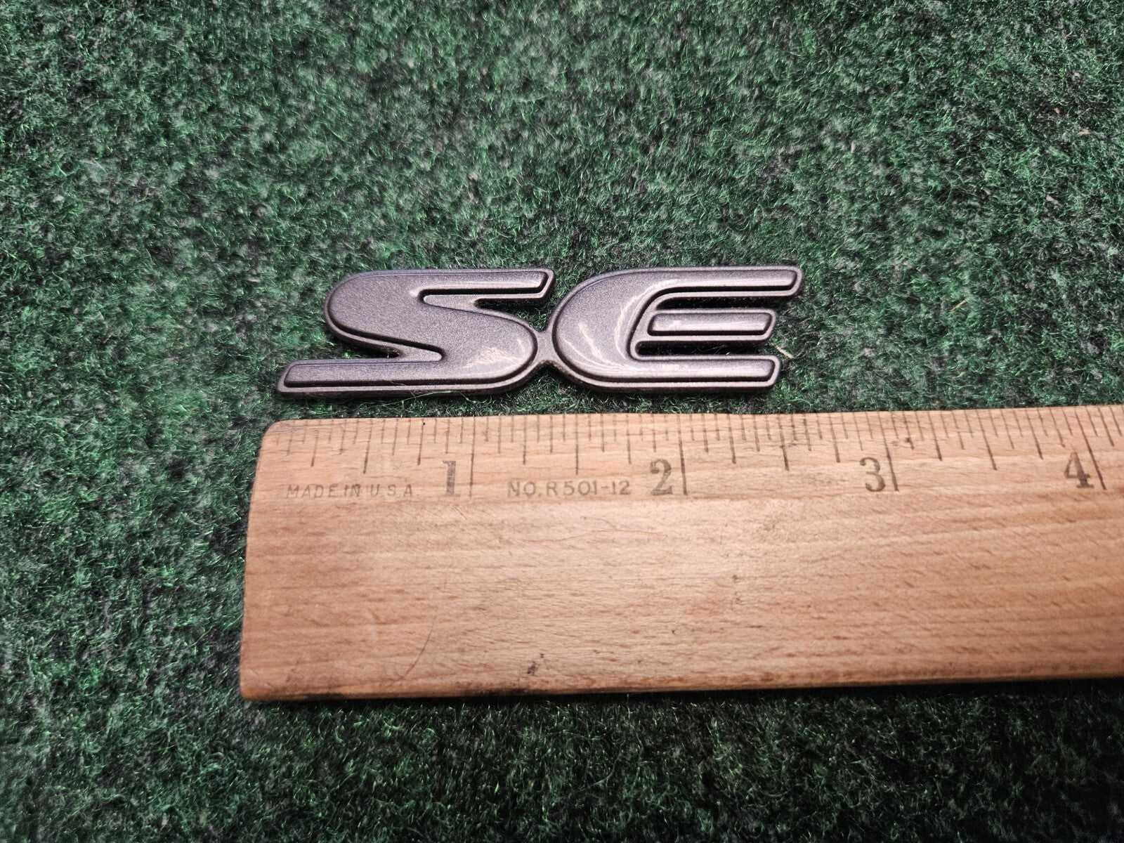 Pontiac OEM SE Gray 2.75" Emblem Badge Logo Nameplate Name Plate Insignia 5M7