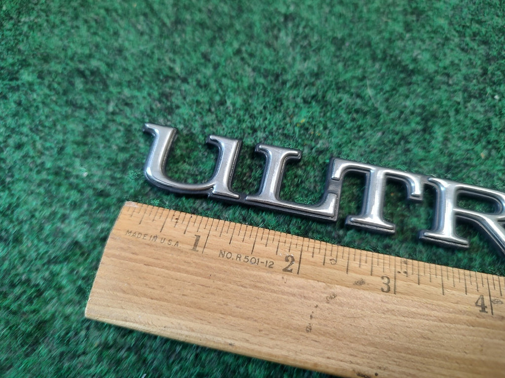 1991-2003 Buick Park Avenue Ultra Emblem Badge Nameplate Logo Script Vintage 3S9