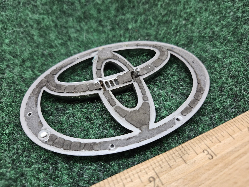 Toyota Chrome Emblem Logo Badge Name Plate Symbol Unknown Model 4" GL4