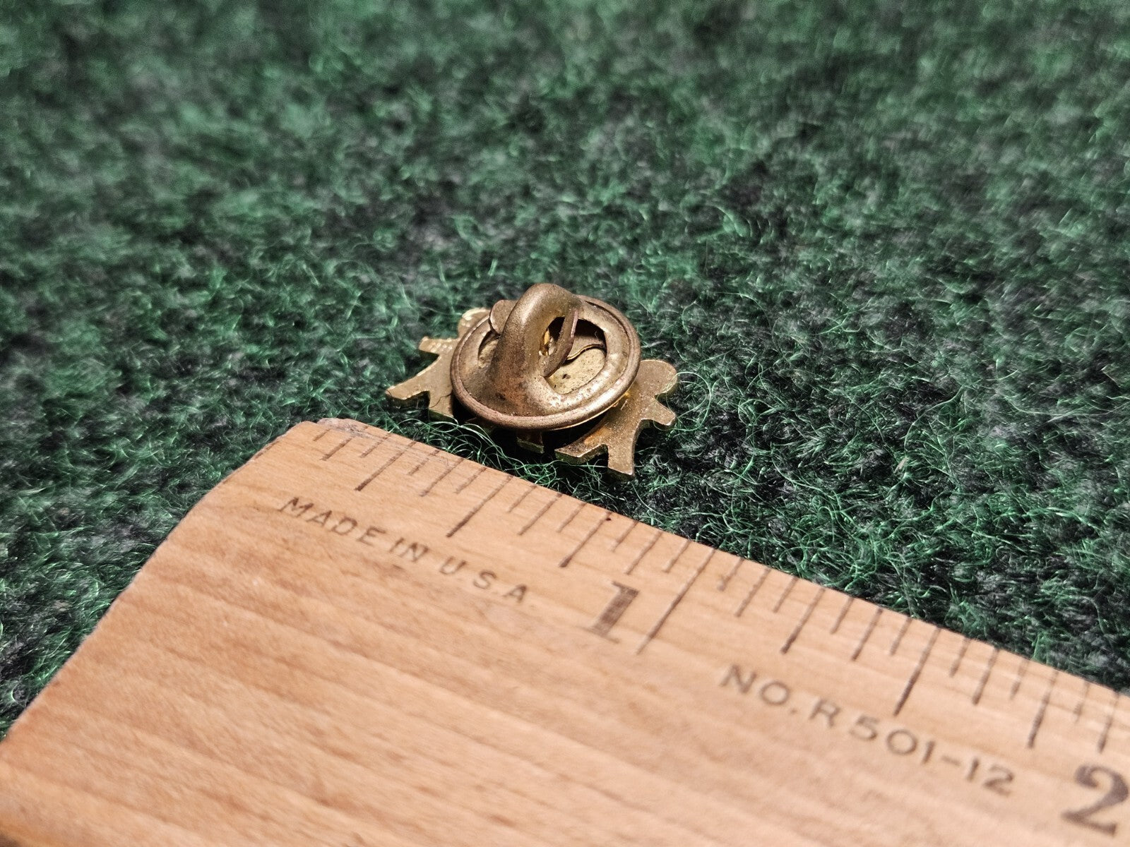 Vintage Lapel United Way US Union Made Pin Brooch Gold Tone Pin