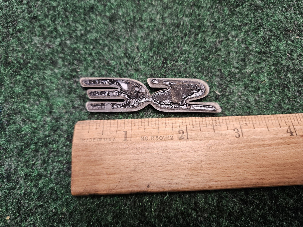 Pontiac OEM SE Gray 2.75" Emblem Badge Logo Nameplate Name Plate Insignia 5M7