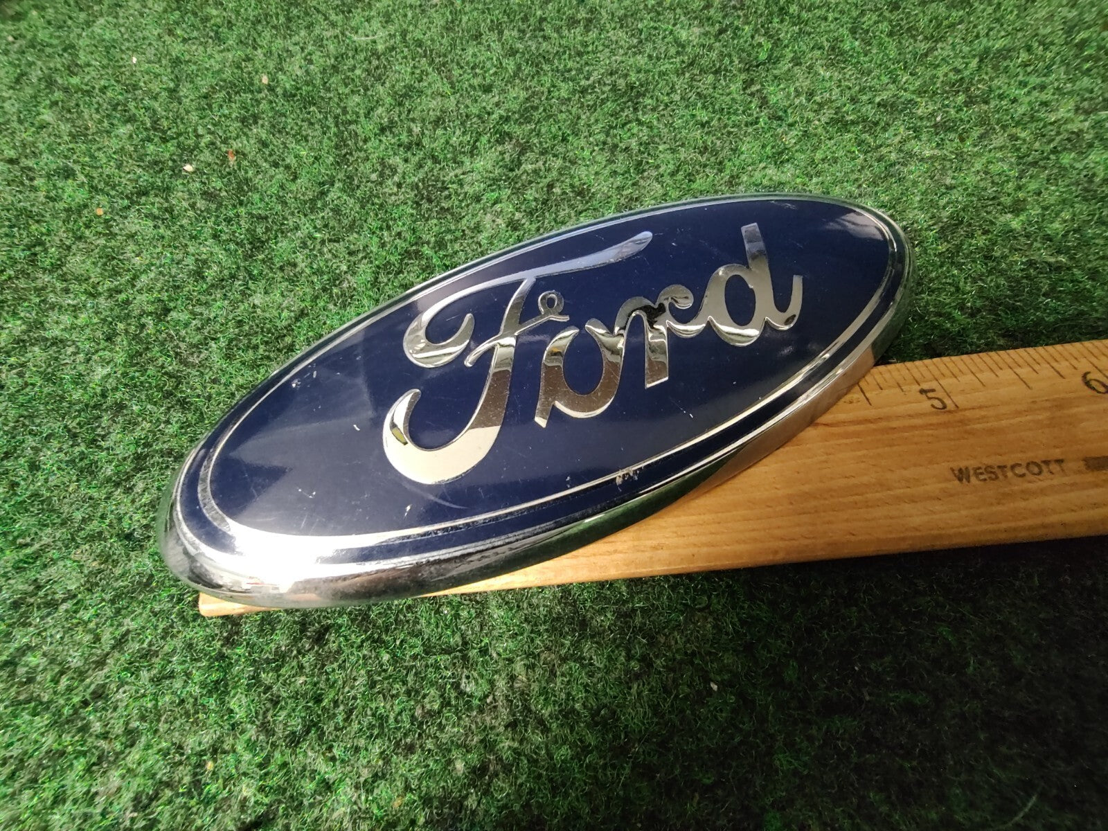 2005-2016 Ford Freestyle Five Hundred Focus Trunk Emblem 5F93-74425A52-AB 7S2