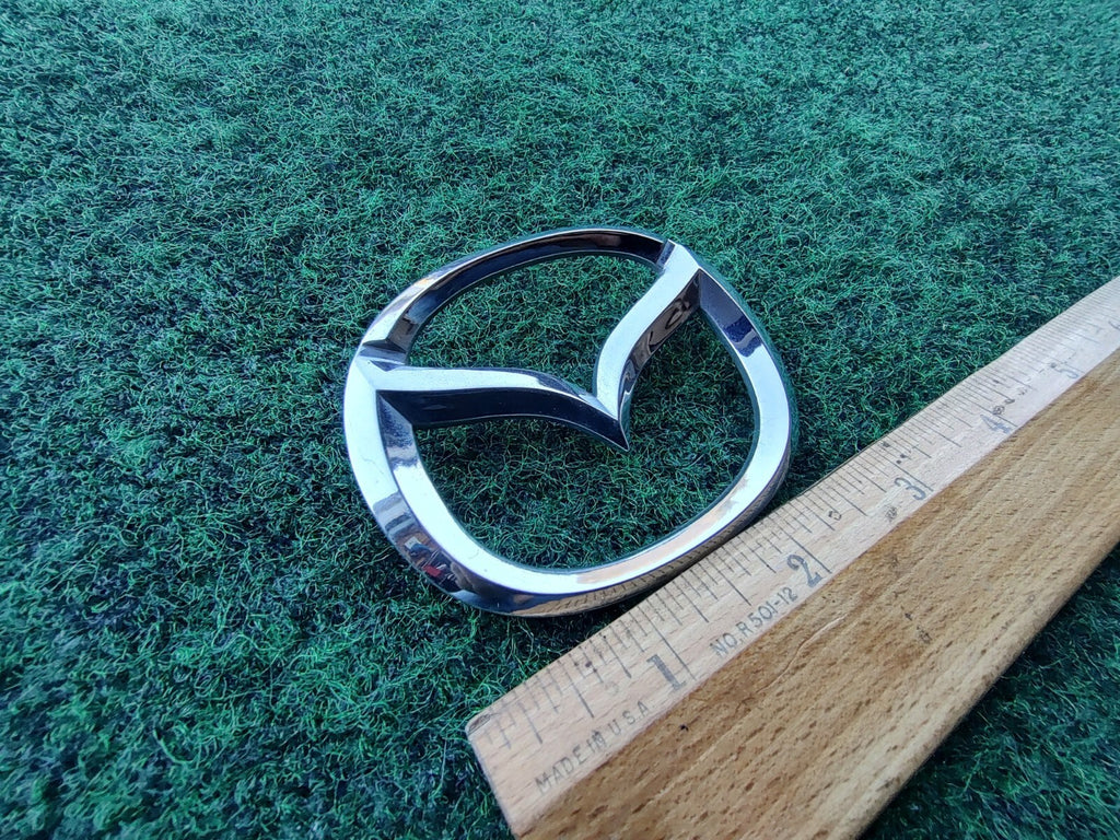 Mazda 1997-2003 626 Protege Rear Emblem Badge Logo Nameplate GD7A-51-730 10L4