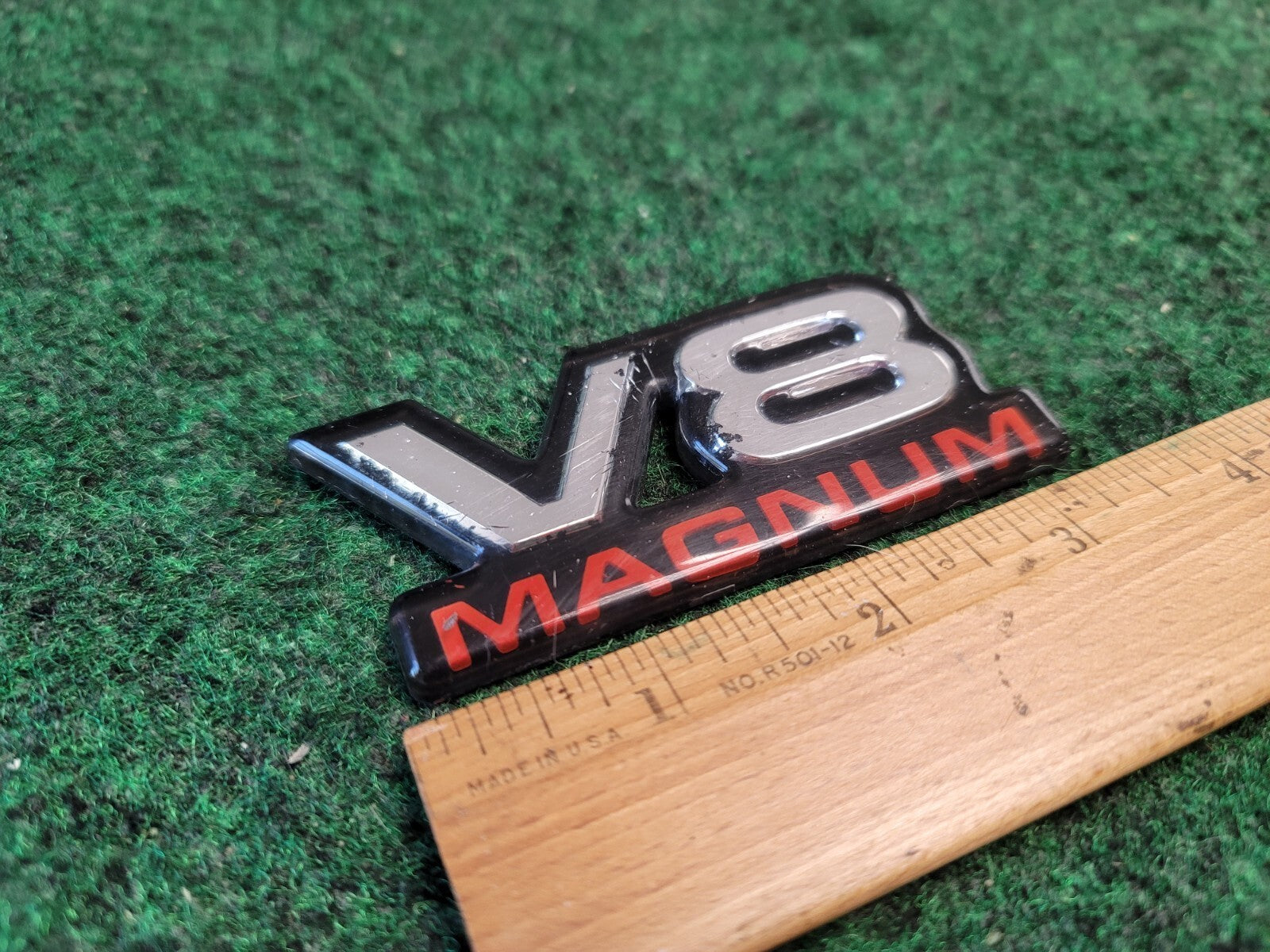 94 95 96 97 98 99 00 01 DODGE RAM V8 MAGNUM SIDE EMBLEM LOGO BADGE SIGN 7L1