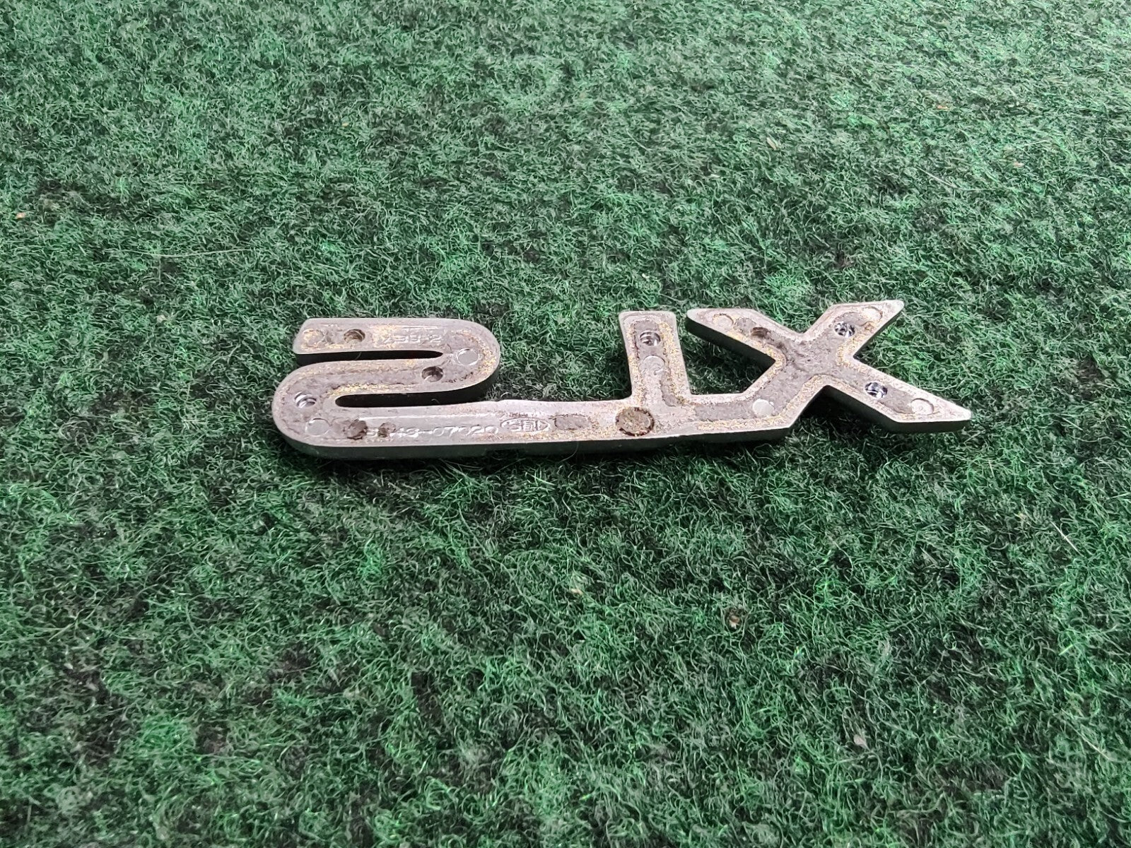 TOYOTA XLS REAR CHROME EMBLEM LOGO BADGE SIGN SYMBOL Name Plate 1S5