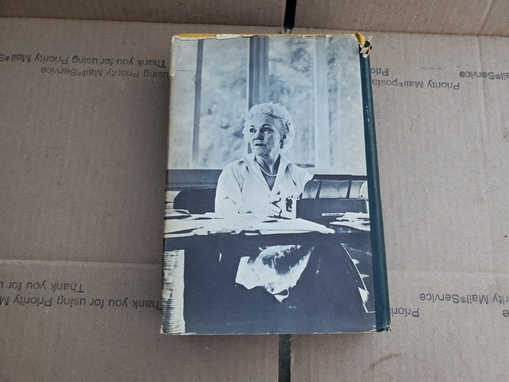 Ship of Fools Hardcover Book 1962  Dust Jacket By Katherine Ann Porter B9