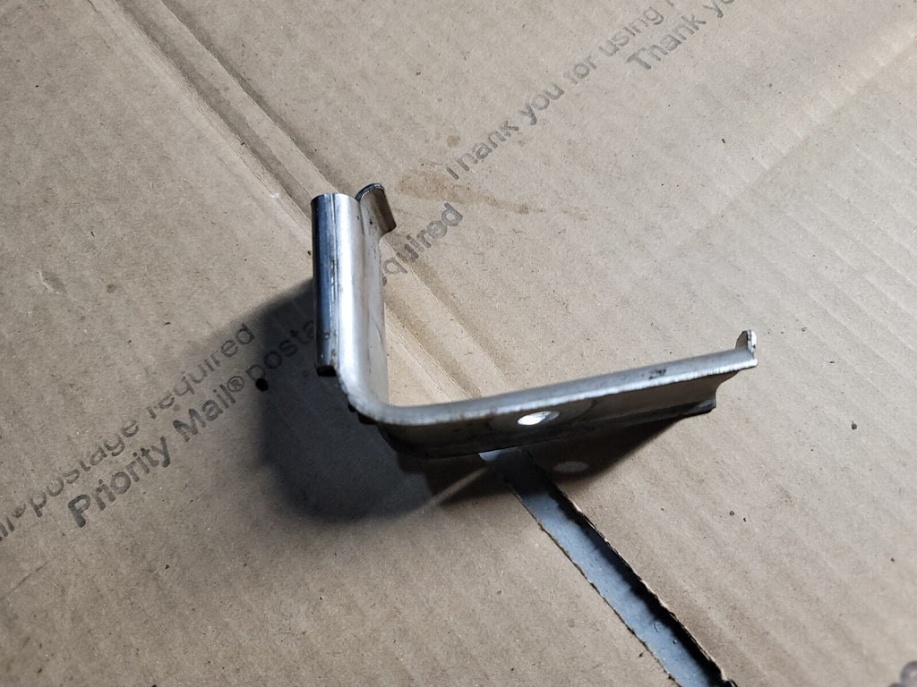 2005-2013 C6 Chevrolet Corvette Muffler Exhaust Hanger Bracket HL3 (1)