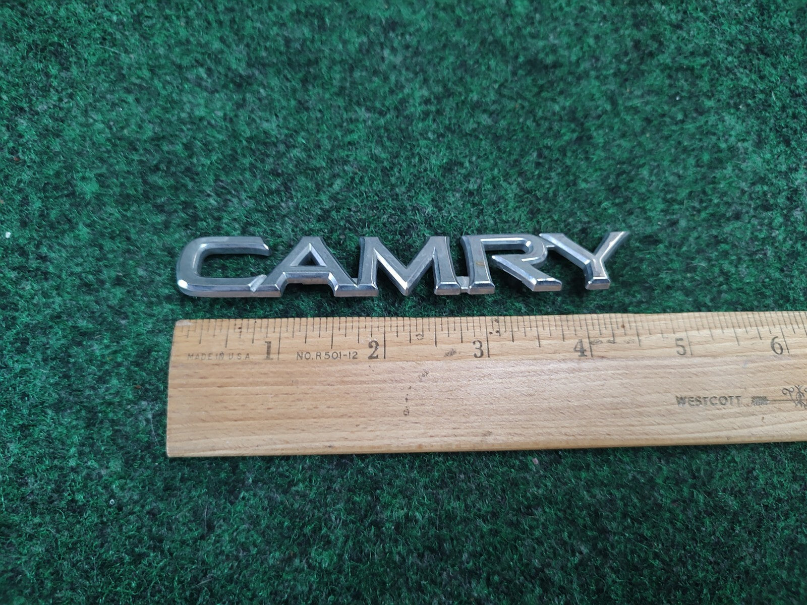 Toyota Camry Emblem Badge Name Plate Logo Chrome OEM Genuine 8L2