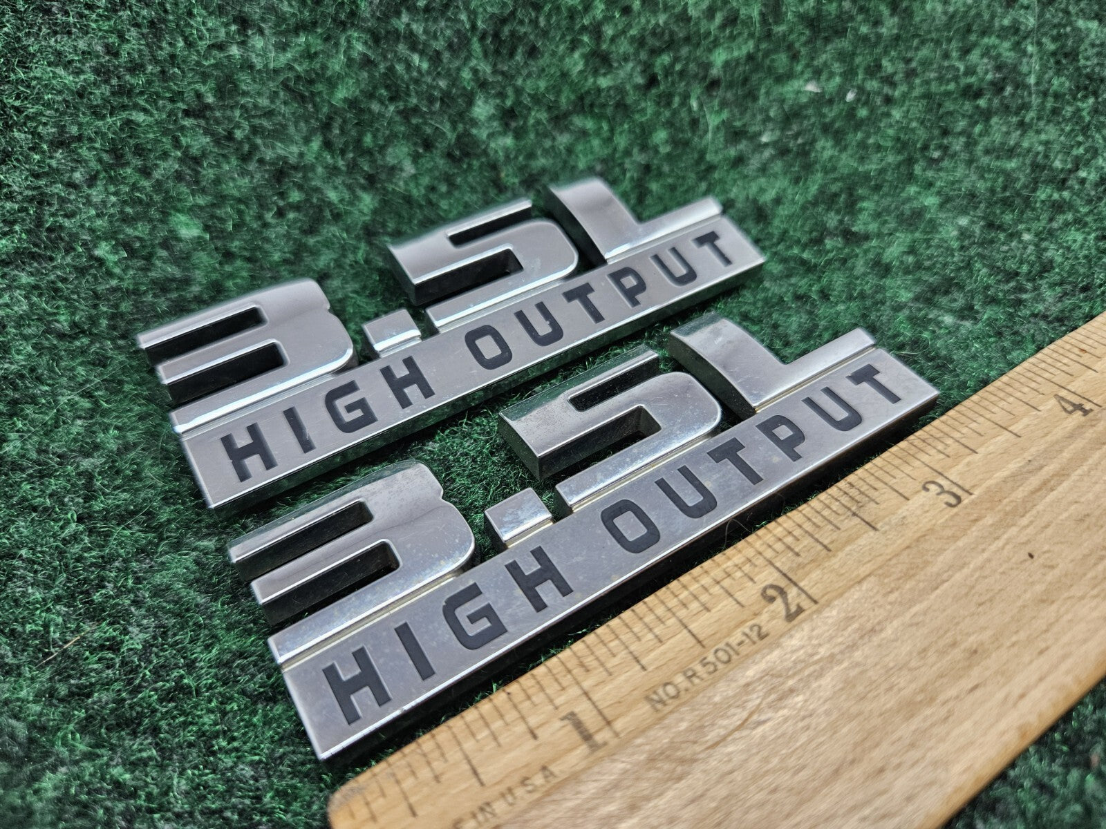 (2) Dodge Charger Magnum 3.5L HIGH OUTPUT Nameplate Emblem 04806330AA GL4