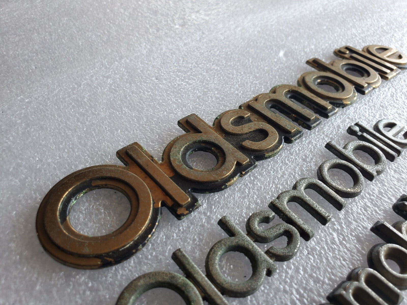 (3) Oldsmobile OEM Chrome Emblem Badge Logo Nameplate Name Plate VNTG