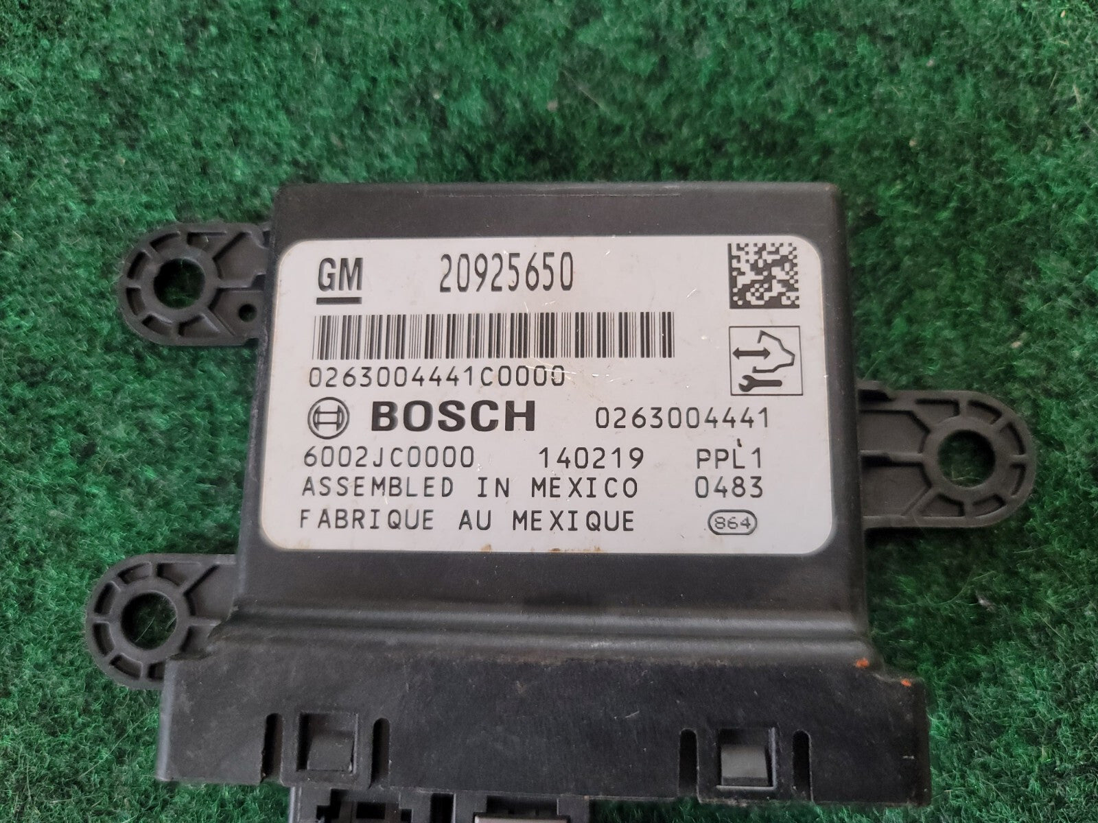 11-15 CHEVY VOLT DRIVER ASSIST PARKING CONTROL MODULE 20925650 9L7