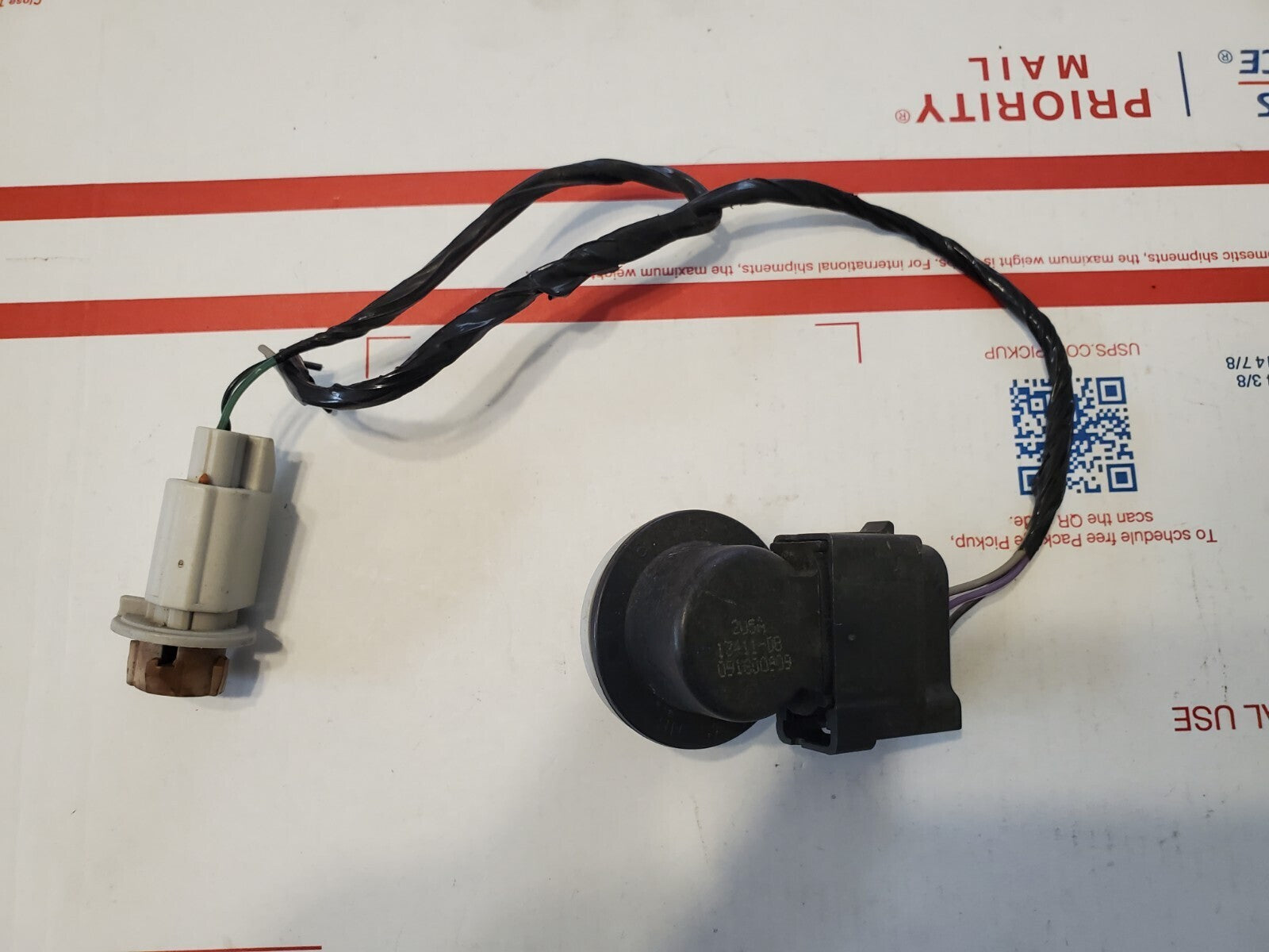 Unkown Make / Model Taillight Wiring Pigtail  3L9