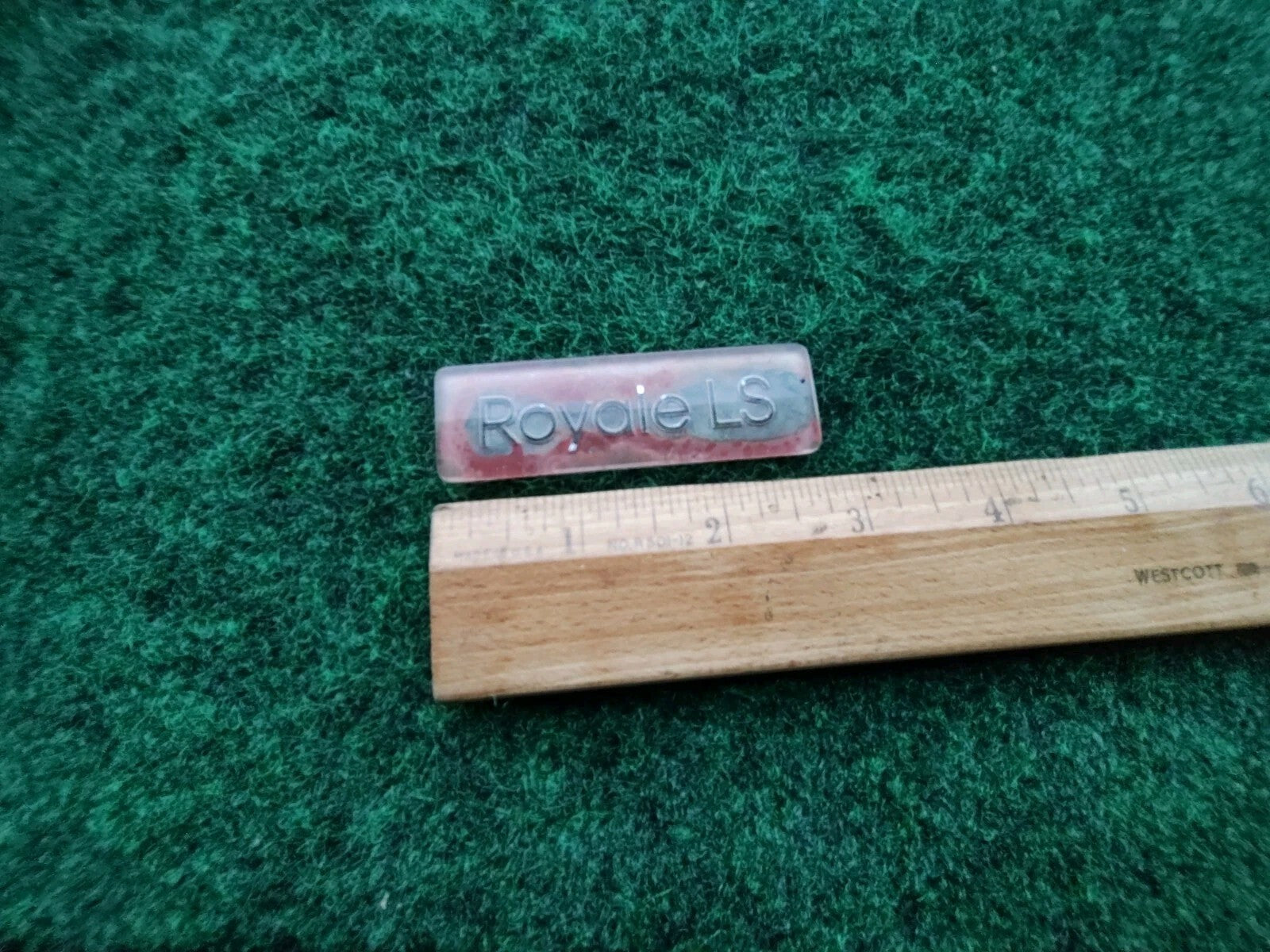 1992 - 1995 Oldsmobile 88 Royale Front Fender Nameplate Emblem 5S3