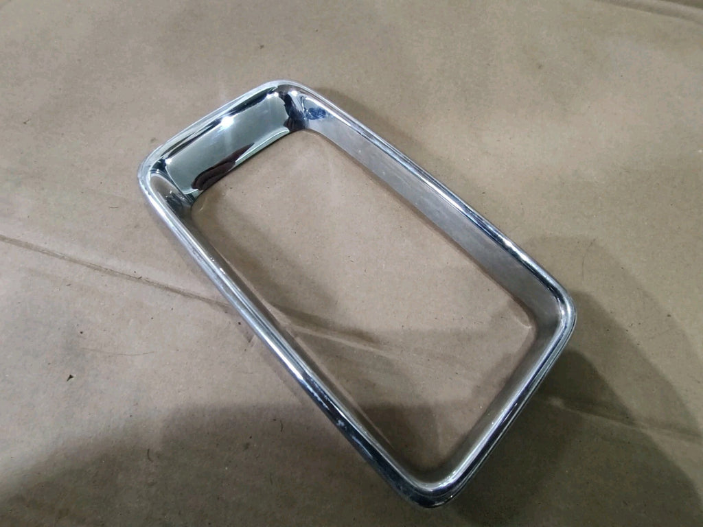 2013-2019 JEEP GRAND CHEROKEE CHROME GRILL GRILLE BEZEL 68143130AB OEM EL1