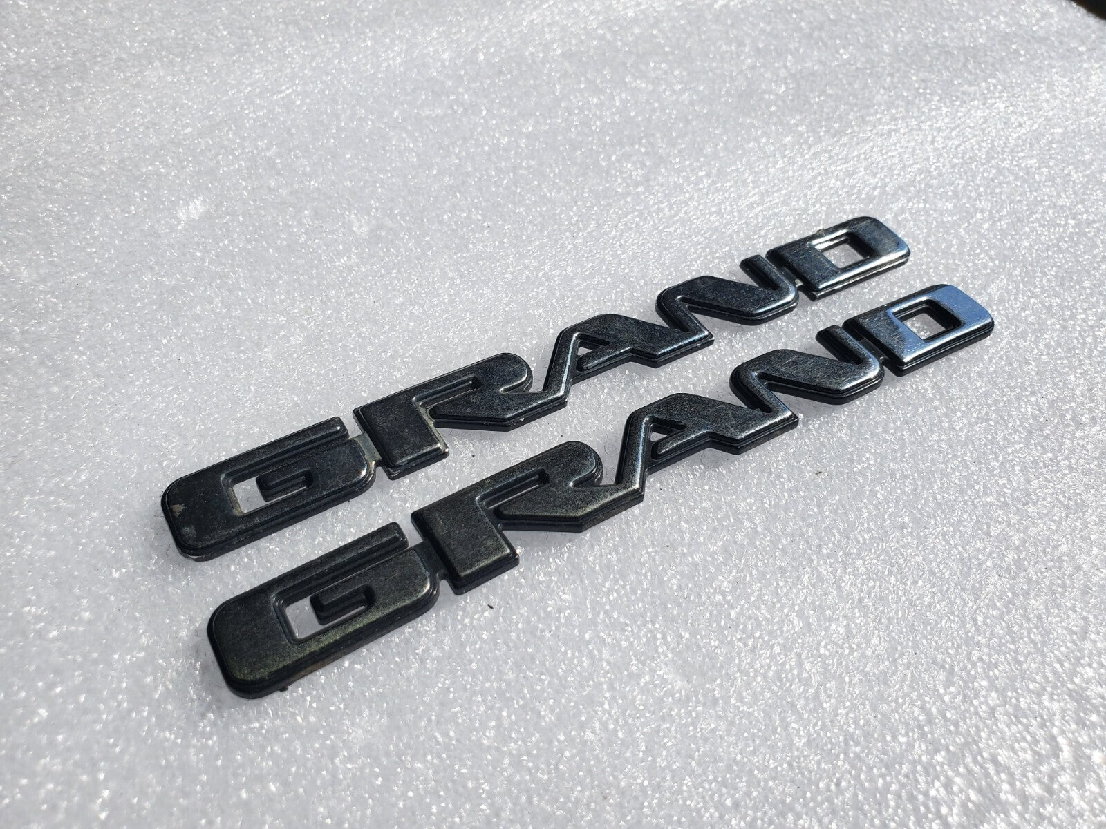 (2) Pontiac OEM Grand Am Chrome Emblem Badge Logo Nameplate Name Plate VNTG