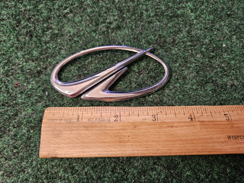 Vintage OLDSMOBILE Chrome EMBLEM SYMBOL BADGE OEM Nameplate Logo 3.5" 4M6