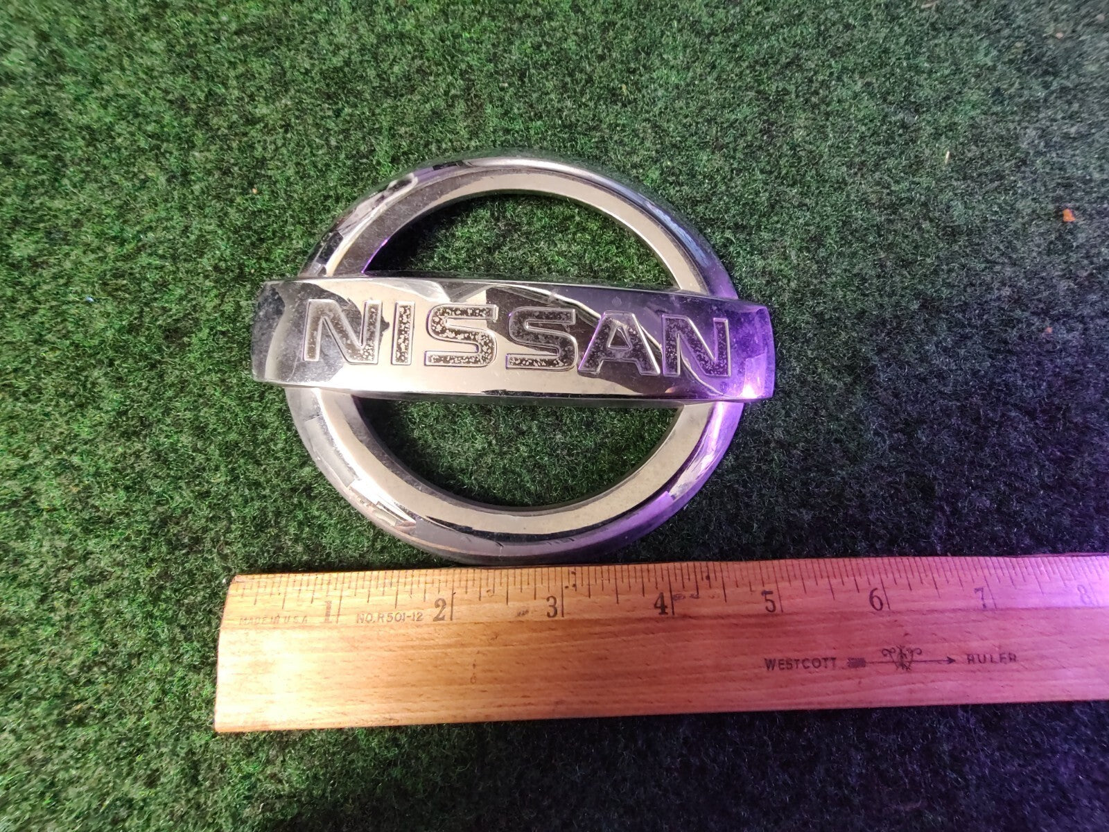 Genuine Nissan 2004-2009 Quest Lift Gate Emblem Chrome Rear 65890-5Z010 6S5