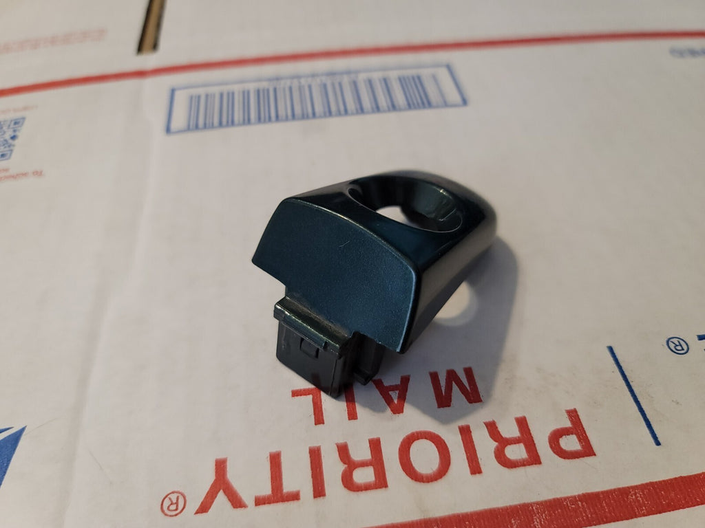 09 10 11 12 Chevrolet Traverse Exterior Door Driver Handle Cover OEM GREEN 7L3