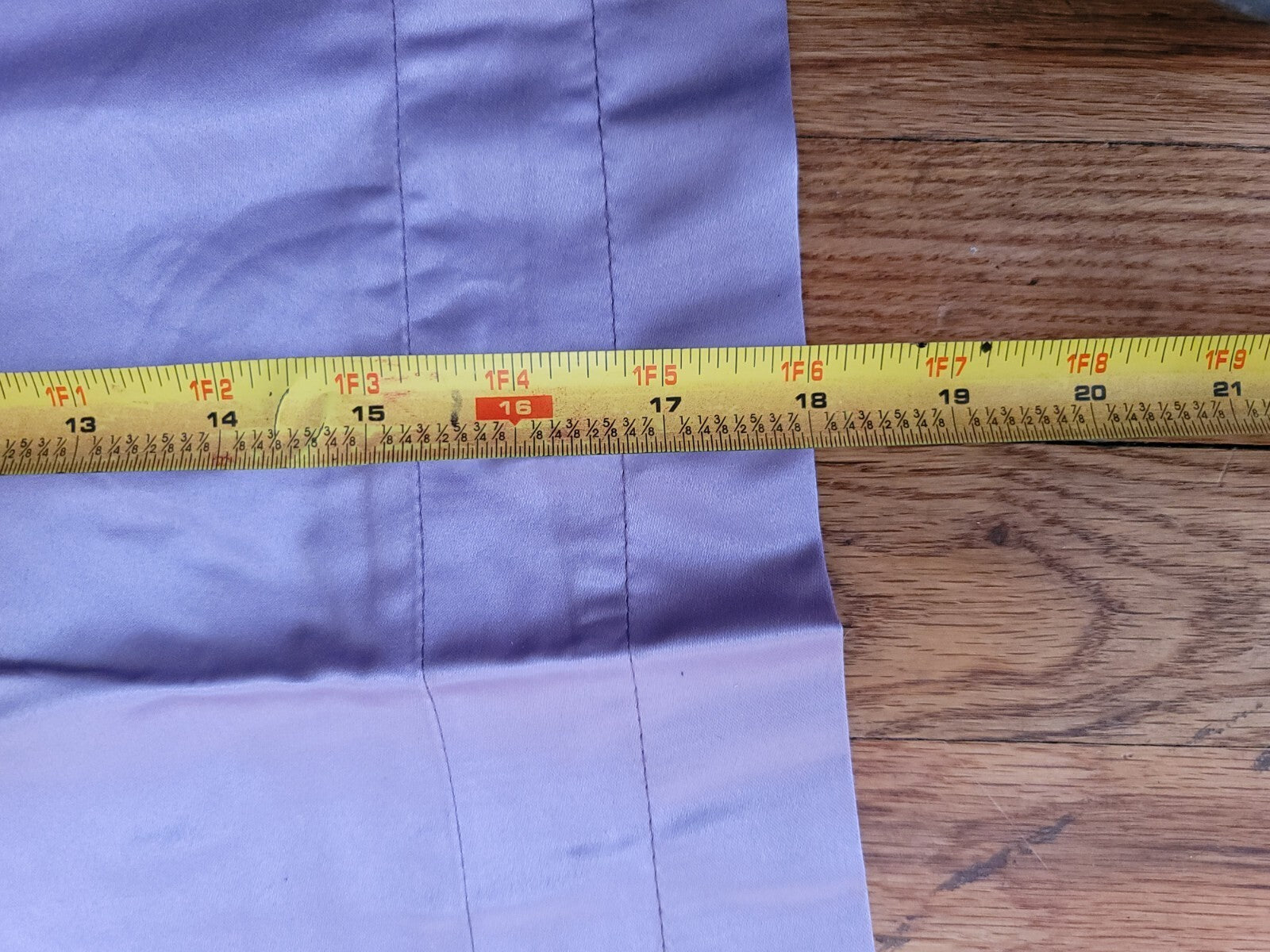 NEW Window Valance With Floral Design Plum Purple 58 INCHES BY 18 Inches 9L9