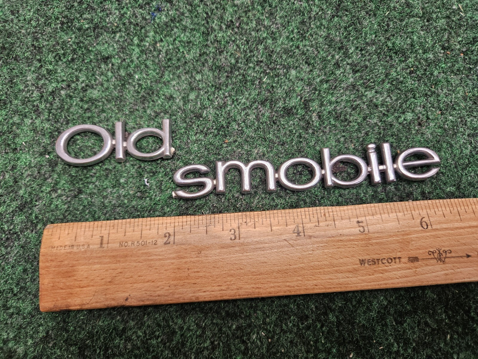 Oldsmobile OEM Chrome Emblem Badge Logo Nameplate Name Plate 6.25" Cracked 5M2