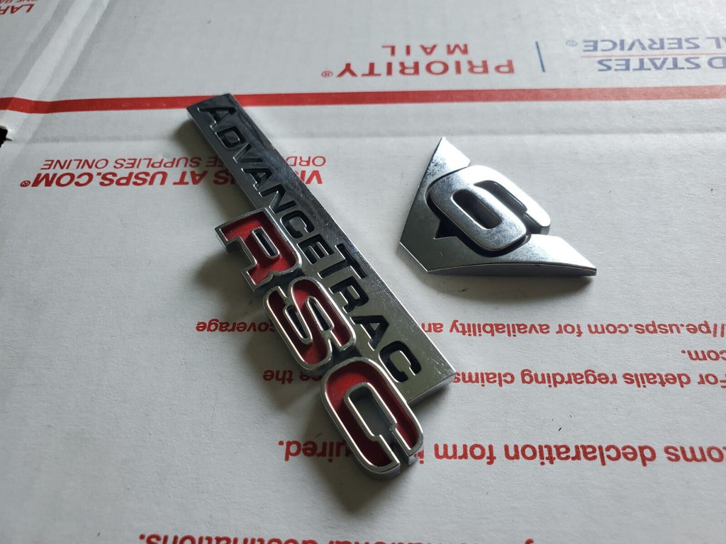 ( Ford Expedtion Explorer Rear Chrome ADVANCE TRAC RSC NAMEPLATE Emblem 3L6 V6
