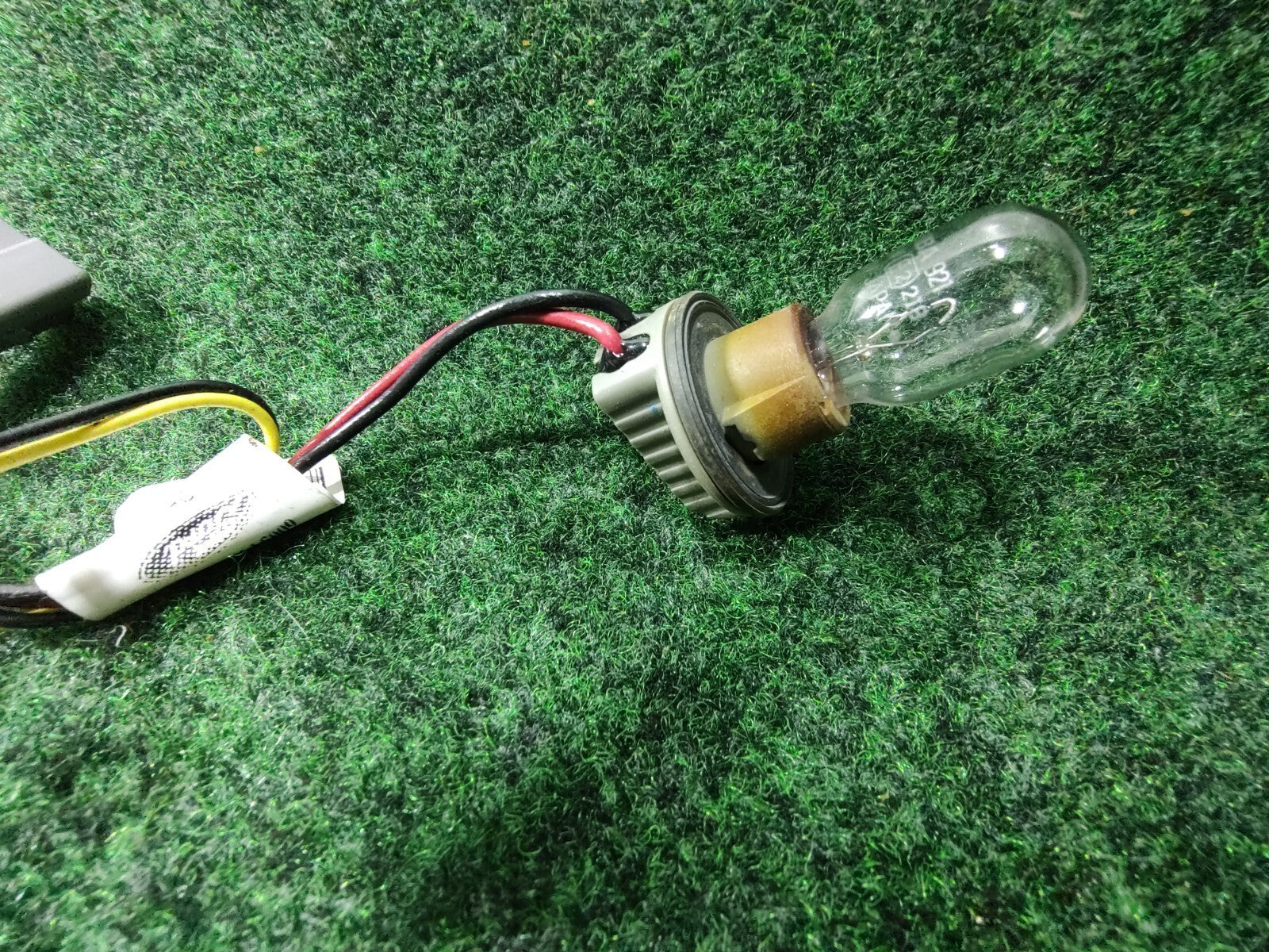 2013-2016 Ford Fusion RIGHT LEFT SIDE INNER TAILLIGHT LIGHT HARNESS WIRE 6S8