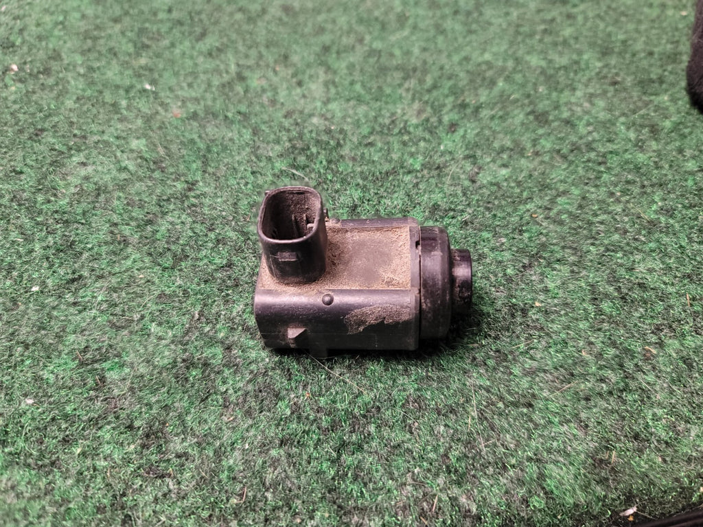 03-06 Lincoln Navigator Bumper Parking Assist Sensor OEM 2L1T-15K859-AA 9L2